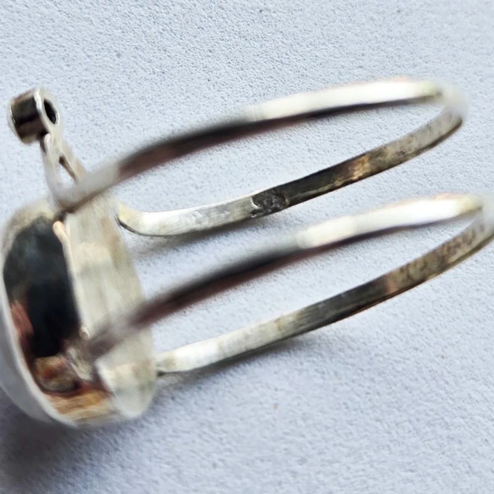 🦋LAST🦋 NWT Bentley & Lo Moonstone and Topaz .925 Ring